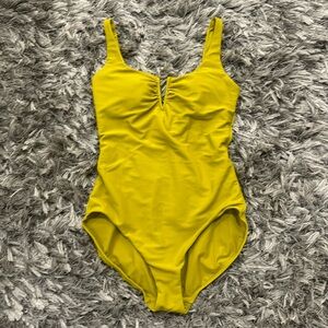 Galia women’s one piece swim suit in size 8